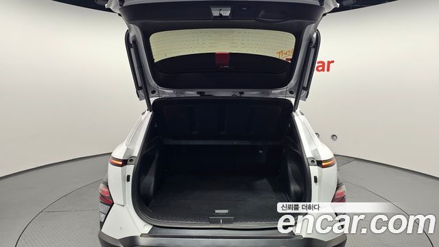 Hyundai Kona (SX2) Gasoline 2.0 2WD Premium 2025 — фото 20