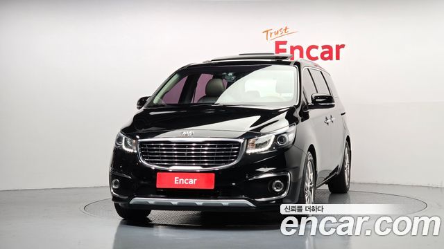 Kia Carnival 9-Seater Noblesse Special 2018 — фото 3