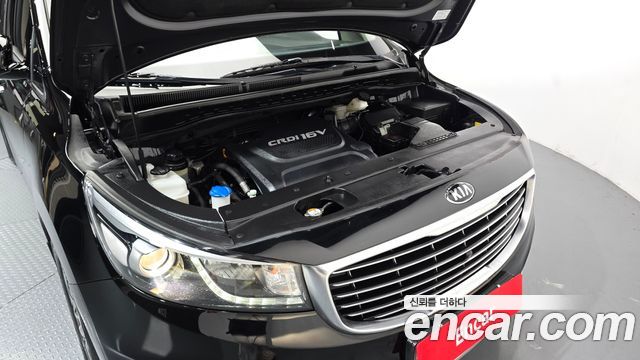 Kia Carnival 9-Seater Noblesse Special 2018 — фото 6