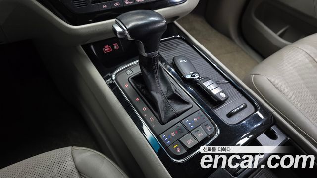 Kia Carnival 9-Seater Noblesse Special 2018 — фото 9