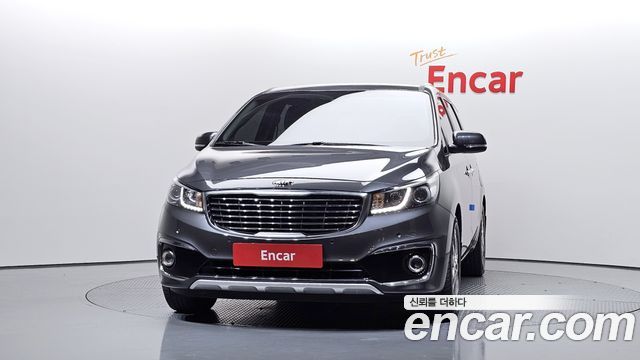 Kia Carnival 9-seater Prestige 2016 — фото 3