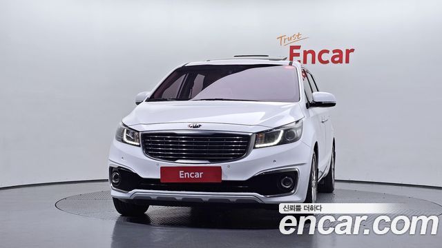 Kia Carnival 9-seater Prestige 2017 — фото 3