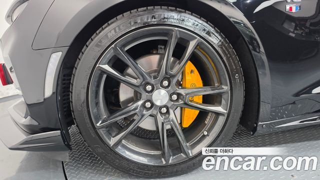 Chevrolet Camaro SS 6.2 V8 2019 — фото 5