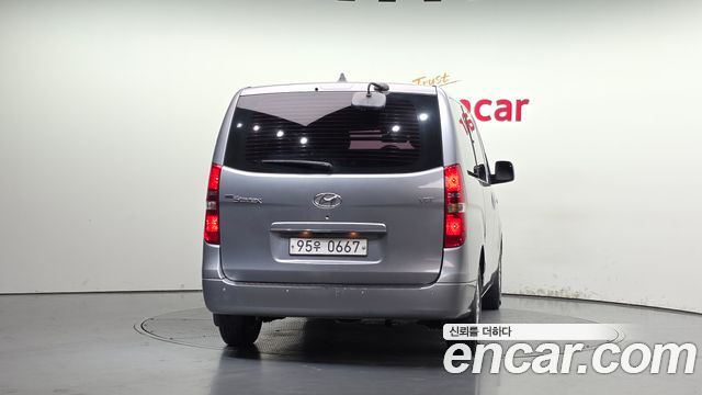 Hyundai Grand Starex 5-Seater VAN Modern 2018 — фото 4