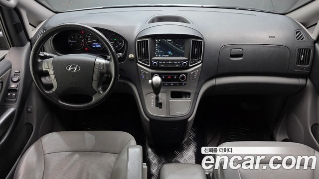 Hyundai Grand Starex 5-Seater VAN Modern 2018 — фото 7