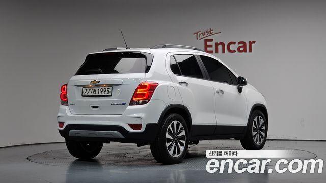 Chevrolet Trax 1.6 Diesel Premier 2020 — фото 2