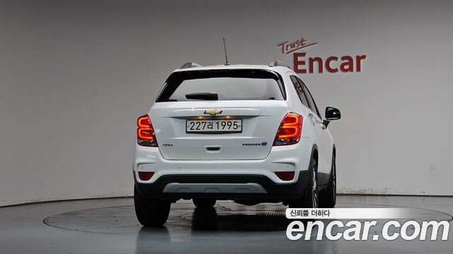 Chevrolet Trax 1.6 Diesel Premier 2020 — фото 4