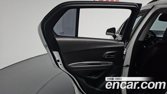 Chevrolet Trax 1.6 Diesel Premier 2020 — фото 25