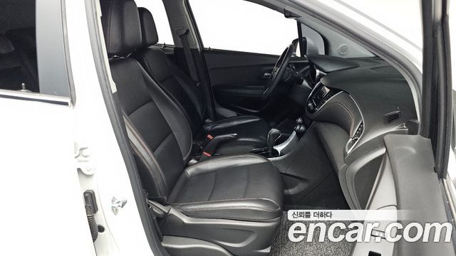 Chevrolet Trax 1.6 Diesel Premier 2020 — фото 26