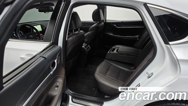 Hyundai Grandeur (IG) 3.0 Exclusive Special 2018 — фото 12