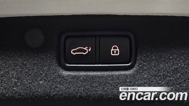 Hyundai Grandeur (IG) 3.0 Exclusive Special 2018 — фото 20