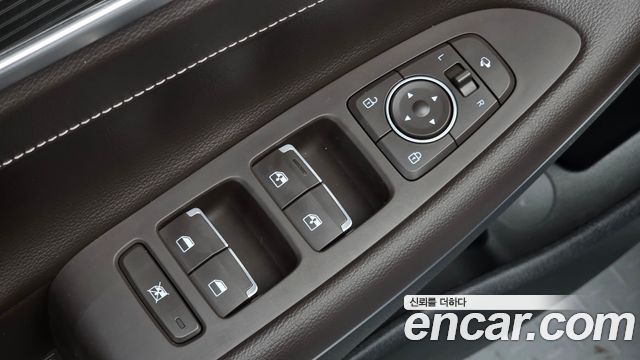 Hyundai Grandeur (IG) 3.0 Exclusive Special 2018 — фото 36