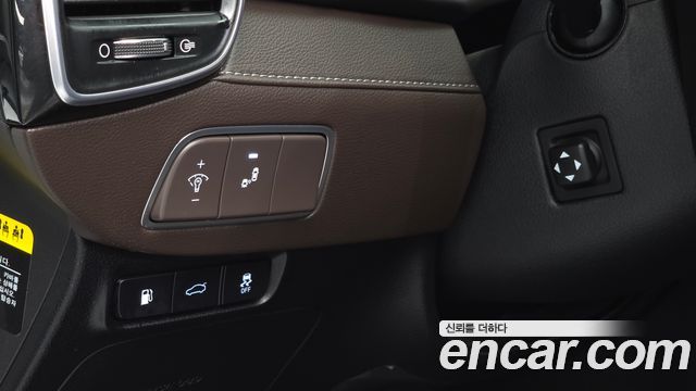 Hyundai Grandeur (IG) 3.0 Exclusive Special 2018 — фото 38