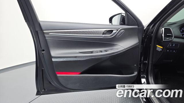 Hyundai Grandeur (IG) 2.4 Premium Special 2019 — фото 24
