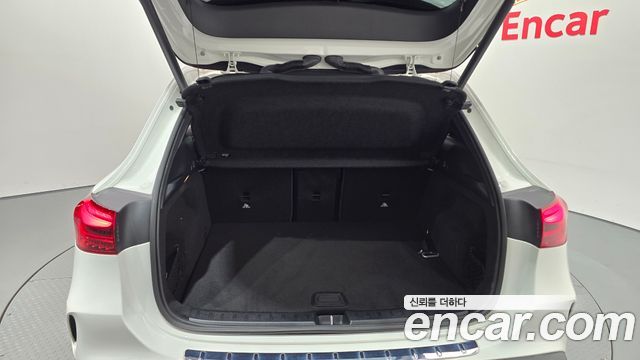 Mercedes-Benz EQA (H243) EQA250 AMG Line 2025 — фото 30