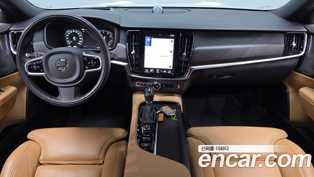 Volvo V90 Cross Country T5 Pro AWD 2019 — фото 7