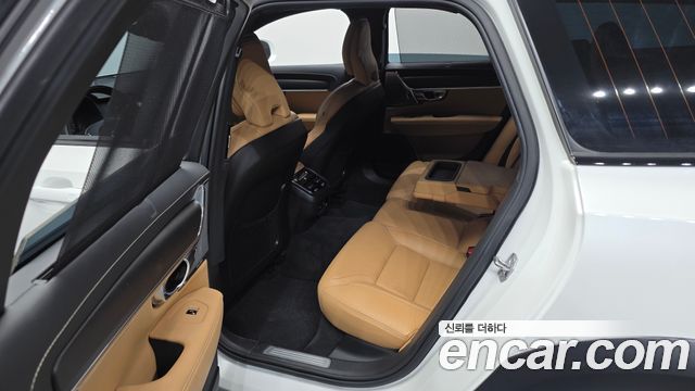 Volvo V90 Cross Country T5 Pro AWD 2019 — фото 12