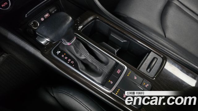 Kia K5 (II) 2.0 MX Prestige 2018 — фото 9