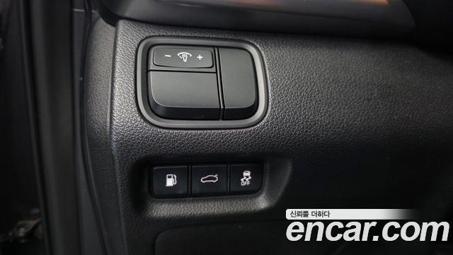 Kia K5 (II) 2.0 MX Prestige 2018 — фото 13