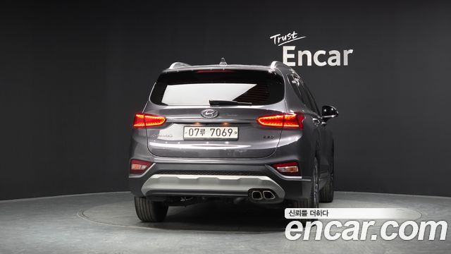 Hyundai Santa Fe (TM) Diesel 2.2 2WD Prestige 2019 — фото 4