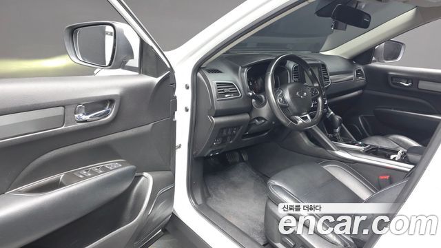 Renault Korea QM6 2.0 LPe LE 2WD 2023 — фото 10