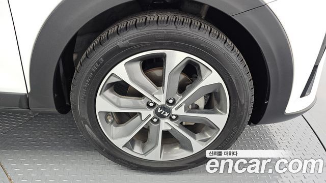 Kia Stonic Diesel 1.6 Prestige 2019 — фото 21