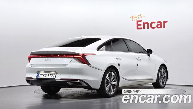 Kia K8 Hybrid Signature Special 2023 — фото 2