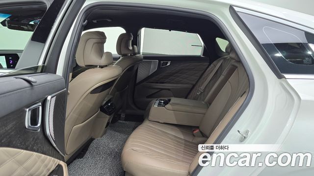 Kia K8 Hybrid Signature Special 2023 — фото 12