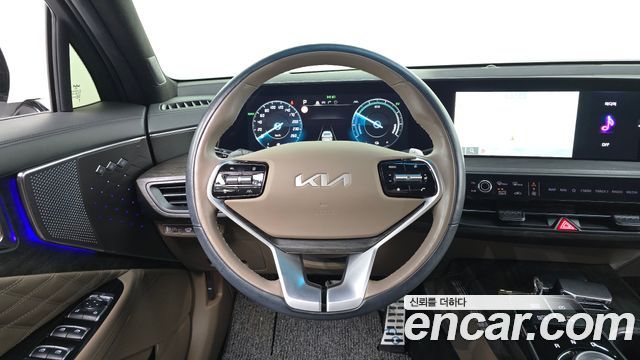 Kia K8 Hybrid Signature Special 2023 — фото 13