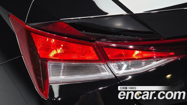Hyundai Avante Hybrid (CN7) Smart 2021 — фото 29