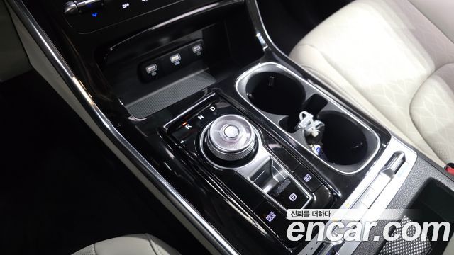 Kia Carnival (IV) Gasoline 9-Seater Noblesse 2023 — фото 9