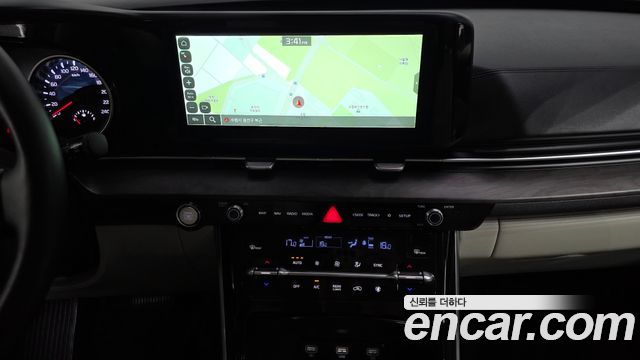 Kia Carnival (IV) Gasoline 9-Seater Noblesse 2023 — фото 13