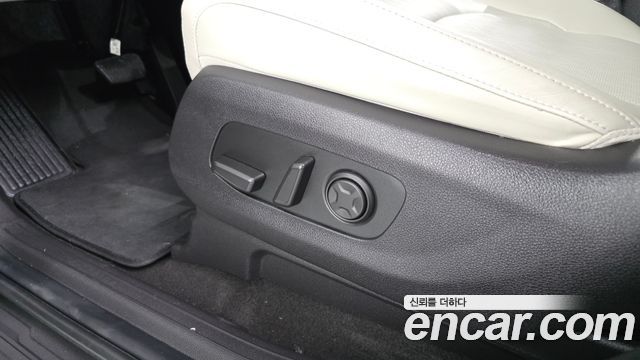 Kia Carnival (IV) Gasoline 9-Seater Noblesse 2023 — фото 31