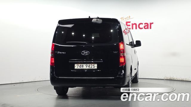 Hyundai Grand Starex Wagon 12-Seater Modern 2019 — фото 4
