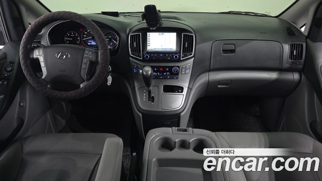 Hyundai Grand Starex Wagon 12-Seater Modern 2019 — фото 7