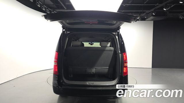 Hyundai Grand Starex Wagon 12-Seater Modern 2019 — фото 20