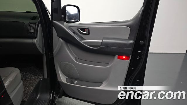 Hyundai Grand Starex Wagon 12-Seater Modern 2019 — фото 25