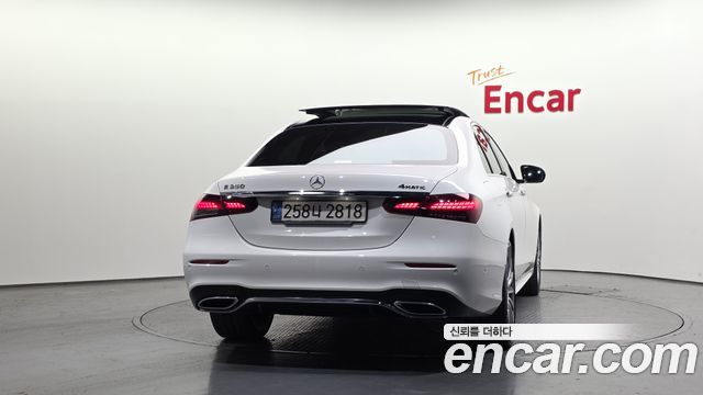 Mercedes-Benz E-Class (W213) E350 4MATIC AMG Line 2022 — фото 4