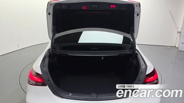 Mercedes-Benz E-Class (W213) E350 4MATIC AMG Line 2022 — фото 20