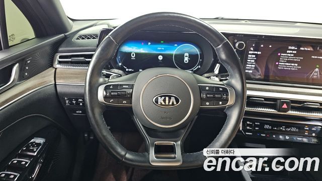 Kia K5 (III) 1.6 Turbo Signature 2020 — фото 17