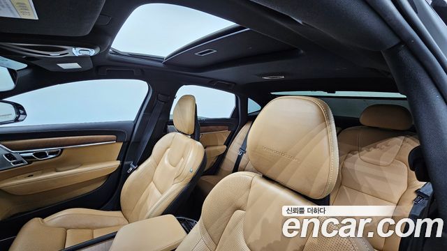 Volvo S90 D4 Inscription 2018 — фото 18