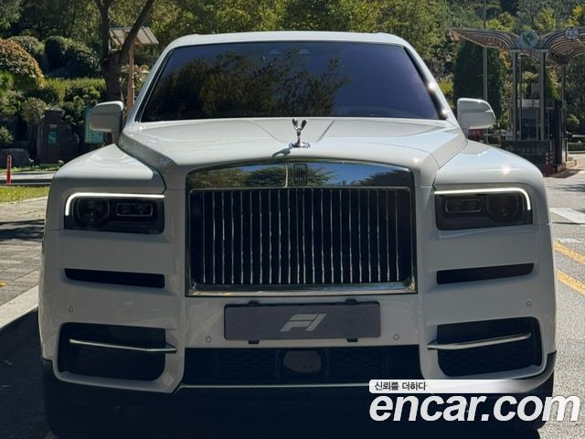 Rolls-Royce Cullinan 6.7 V12 2024 — фото 17