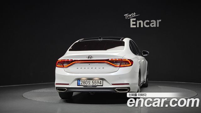 Hyundai Grandeur (IG) 3.0 LPi Exclusive (Rental Car) 2018 — фото 4