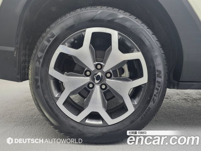 KG Mobility (SsangYong) Torres Gasoline 1.5 4WD T7 2024 — фото 5