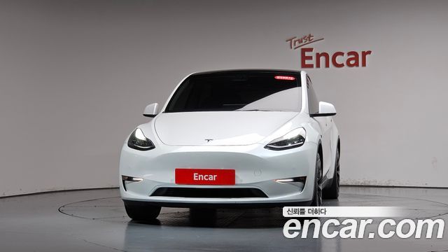 Tesla Model Y Long Range AWD 2021 — фото 3