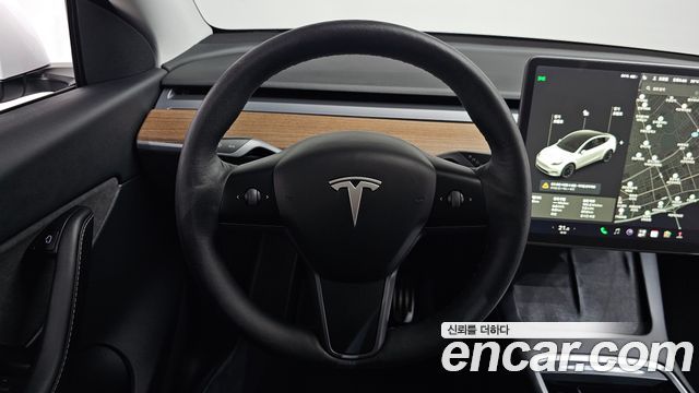 Tesla Model Y Long Range AWD 2021 — фото 13