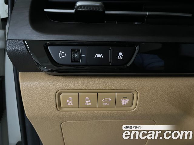 Kia Carnival (IV) Gasoline 9-seater Limousine(Special vehicle) 2022 — фото 10