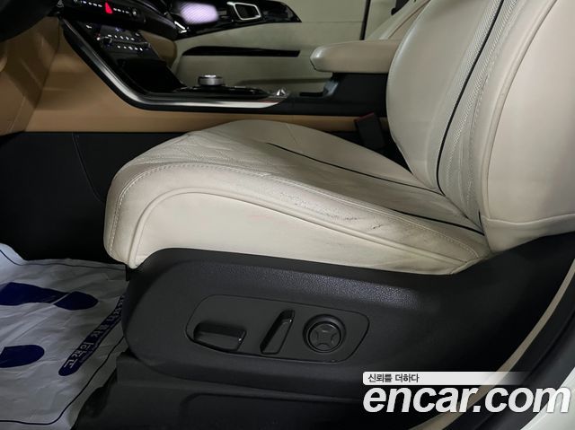 Kia Carnival (IV) Gasoline 9-seater Limousine(Special vehicle) 2022 — фото 15
