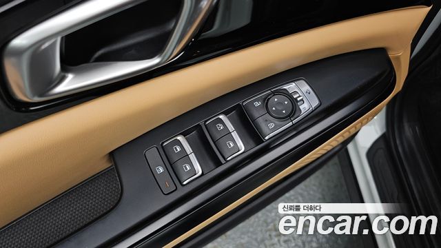 Kia Carnival (IV) Diesel 9-Seater Prestige 2023 — фото 13