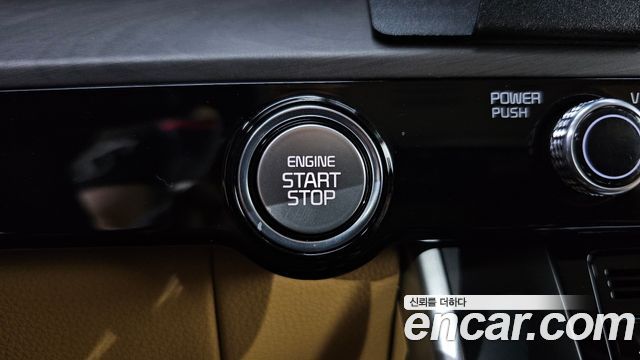 Kia Carnival (IV) Diesel 9-Seater Prestige 2023 — фото 20